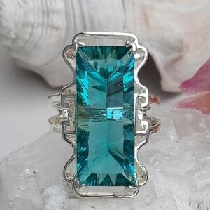 925 Cocktail Ring Large Facetted Rectangular Clear Green/Blue Stone